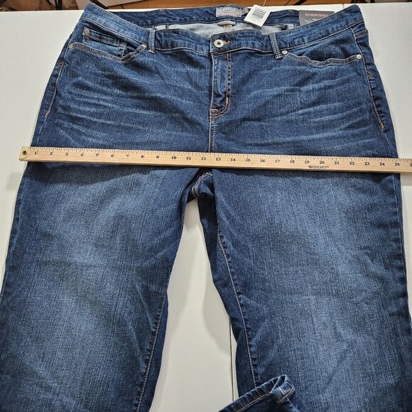 Torrid Jeans Womens 24R Blue Denim Boyfriend Straight Stretch New Western Boho - Picture 6 of 16